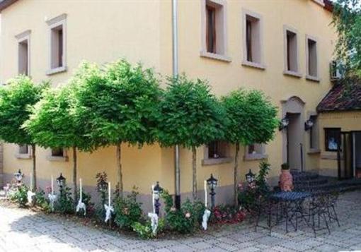 фото отеля Hotel Figo Bad Kreuznach
