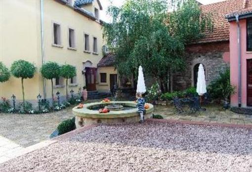 фото отеля Hotel Figo Bad Kreuznach
