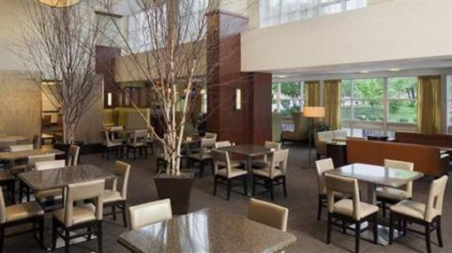 фото отеля DoubleTree Club by Hilton Hotel Boston Bayside
