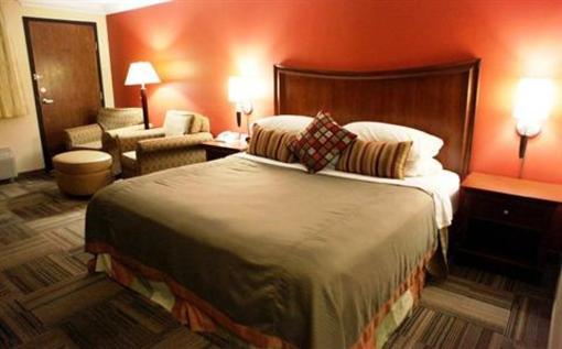 фото отеля Best Western Plus Crossroads Inn & Conference Center