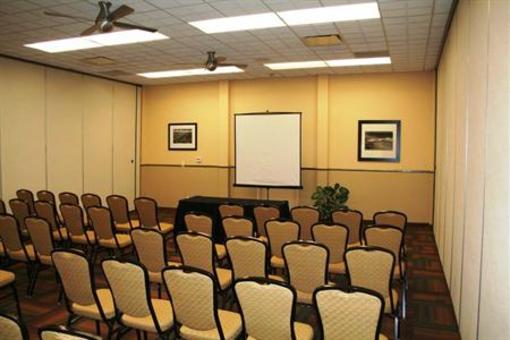 фото отеля Best Western Plus Crossroads Inn & Conference Center