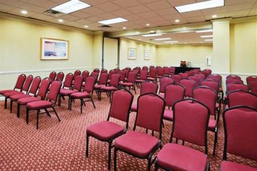 фото отеля Crowne Plaza Hotel Executive Center Baton Rouge