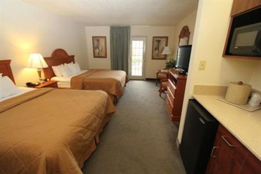 фото отеля Comfort Inn & Suites at Dollywood Lane