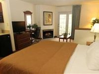 Comfort Inn & Suites at Dollywood Lane