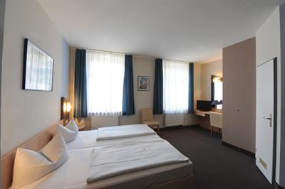фото отеля Hotel Weidenhof Regensburg