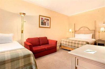 фото отеля Hilton Dartford Bridge