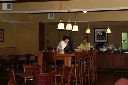 фото отеля Hampton Inn Indiana