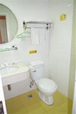 фото отеля Home Inn (Guangzhou Baiyun Avenue)