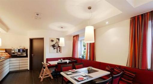 фото отеля Airport Hotel Berger's Park