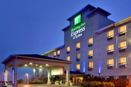 фото отеля Holiday Inn Express Edmonton International Airport