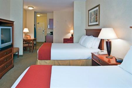 фото отеля Holiday Inn Express Edmonton International Airport