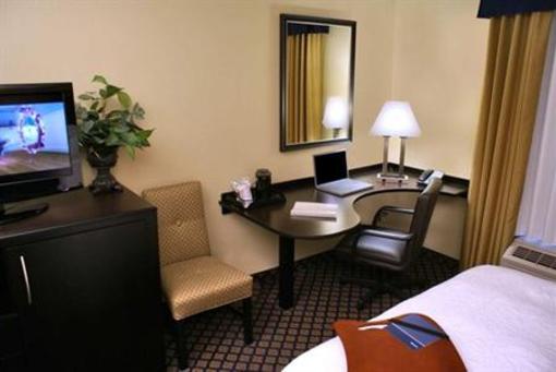 фото отеля Hampton Inn & Suites Jacksonville - Bartram Park