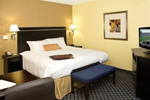 фото отеля Hampton Inn & Suites Jacksonville - Bartram Park