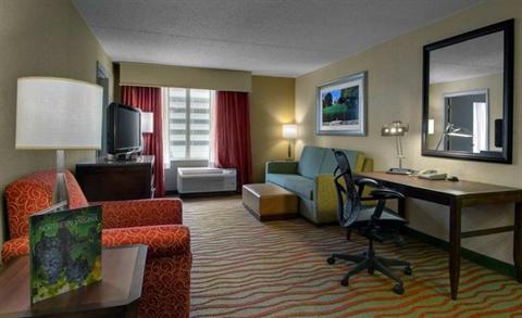 фото отеля Hilton Garden Inn Arlington Courthouse Plaza
