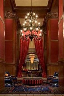 фото отеля Hilton Skirvin Hotel