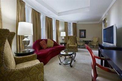 фото отеля Hilton Skirvin Hotel