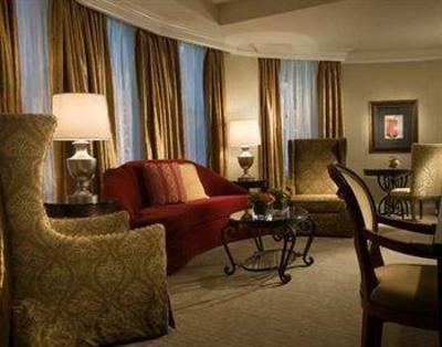 фото отеля Hilton Skirvin Hotel