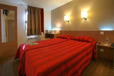 фото отеля Kyriad Le Bourget Centre Parc Des Expositions Hotel