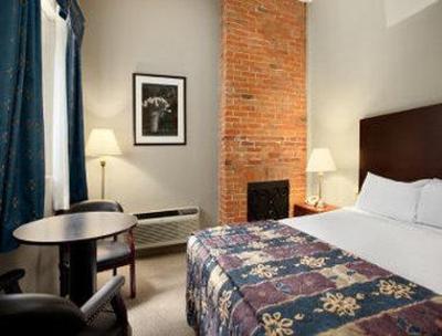 фото отеля Travelodge Ottawa Downtown
