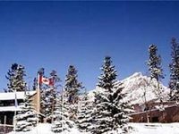 Tunnel Mountain Resort