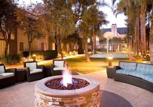 фото отеля Residence Inn Bakersfield