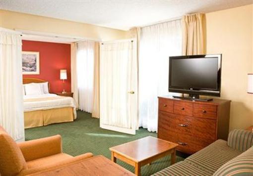 фото отеля Residence Inn Bakersfield