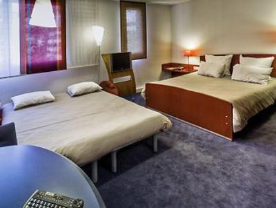 фото отеля Suite Novotel Clermont Ferrand Polydome