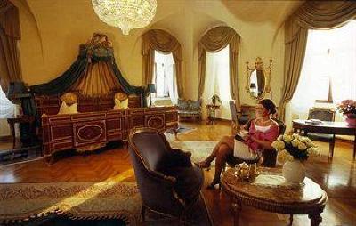 фото отеля Hotel Schloss Duernstein