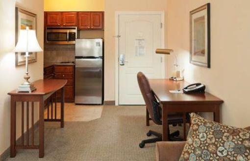 фото отеля Staybridge Suites Lafayette