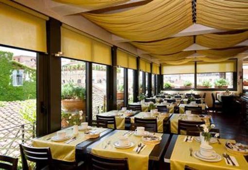 фото отеля Hotel Trevi Rome