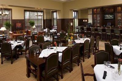 фото отеля Sheraton St. Paul Woodbury Hotel