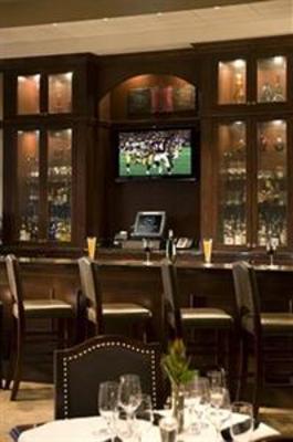 фото отеля Sheraton St. Paul Woodbury Hotel