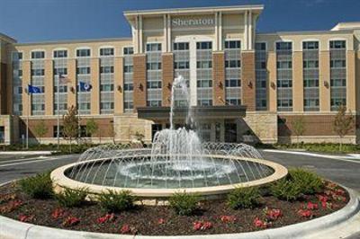 фото отеля Sheraton St. Paul Woodbury Hotel