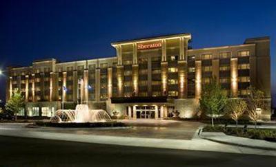 фото отеля Sheraton St. Paul Woodbury Hotel
