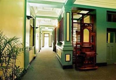 фото отеля Hides Hotel Cairns