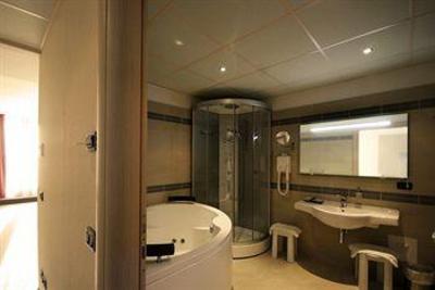 фото отеля Cocca Hotel Royal Thai SPA