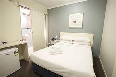 фото отеля Snooze Inn Brisbane