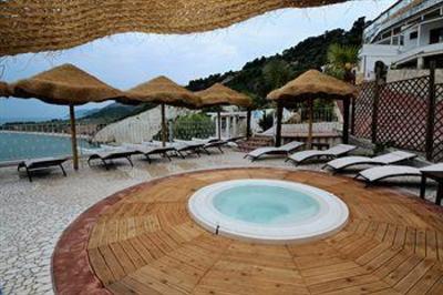 фото отеля Villa Scapone Mattinata