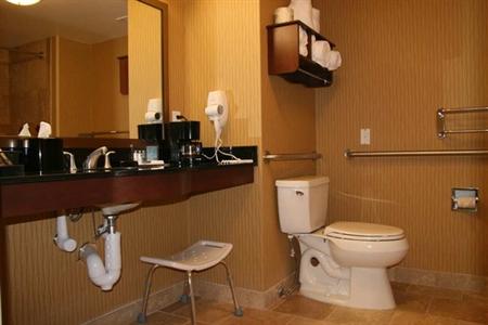 фото отеля Hampton Inn & Suites Aberdeen