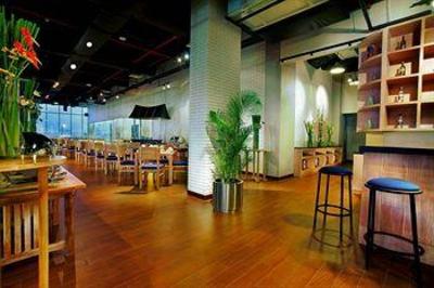фото отеля Aston Paramount Serpong