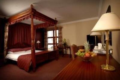 фото отеля The Dean Park Hotel