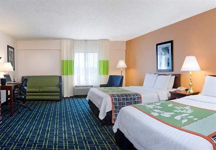 фото отеля Fairfield Inn & Suites Atlanta Airport North