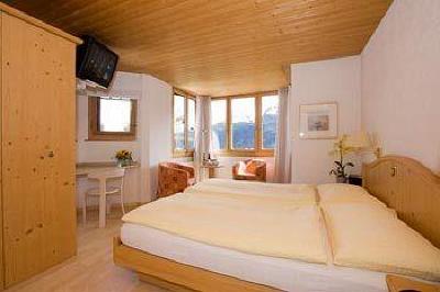 фото отеля Hotel Alpina Arosa