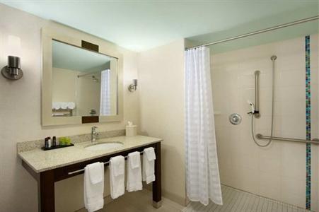 фото отеля Embassy Suites Atlanta-Kennesaw Town Center