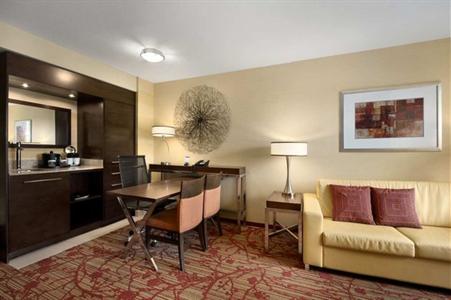 фото отеля Embassy Suites Atlanta-Kennesaw Town Center
