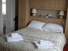 фото отеля Leeward House B&B