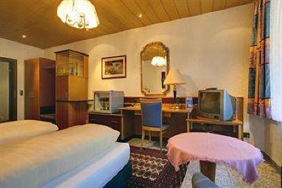фото отеля Hotel-Restaurant Barbarossahof