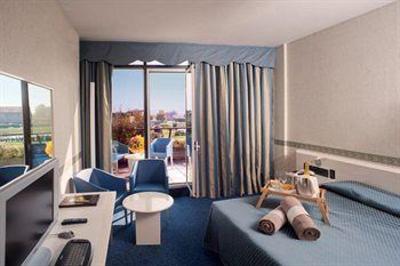 фото отеля Viest Hotel