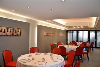 фото отеля Hotel Le Saint-Georges Chalon-sur-Saone