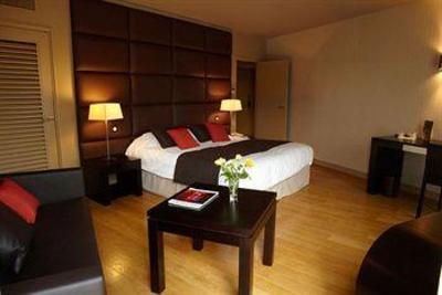 фото отеля Hotel Le Saint-Georges Chalon-sur-Saone